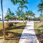 Seahorse @ Swan Villas