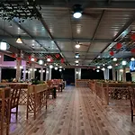 Sunshine View Hotel And Restaurant