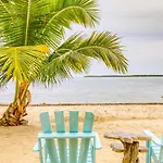 Tres Palmas Beach House