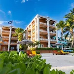 Lighthouse Beach Villas
