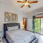 A1 At Blue Water Beach Villas