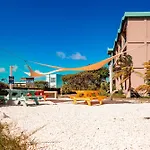 Suite B103 Mara Laguna