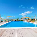 Suite B103 Mara Laguna
