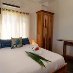 Sandy Feet Beach Resort