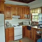 Cocotal Inn And Cabanas