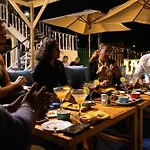 Harbour View Boutique Hotel & Yoga Retreat
