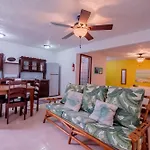 Seven Seas Resort Adults Only