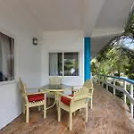 Condo #24 @ Beachside Villas