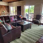 Ashton Court Belize