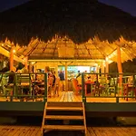 King Lewey\'S Island Resort
