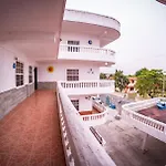 Las Palmas Hotel