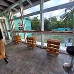 Bamboleo Inn