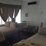 Caribbean Palms Inn