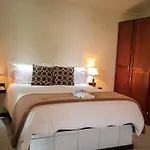 Roaring River Golf & Accommodations