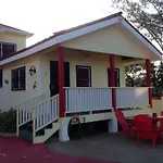 Inn At White Horse Guest House