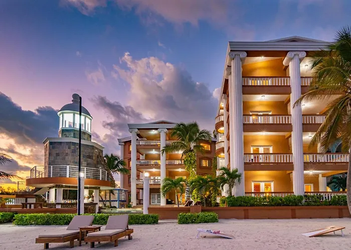 Lighthouse Beach Villas