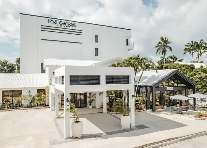 Fort George Hotel And Spa