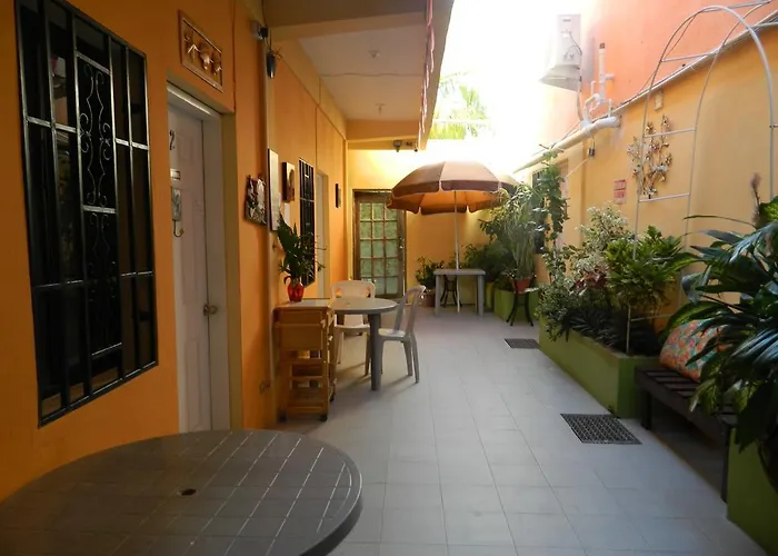 Bella Sombra Guest House Downtown