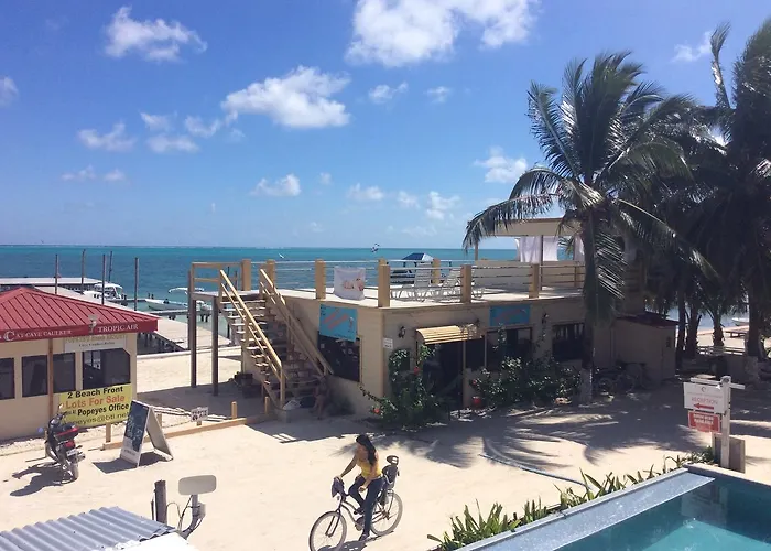 Popeyes Beach Hostel Caye Caulker