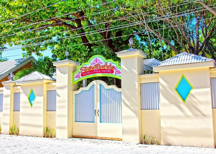 Ramon\'S Village Resort