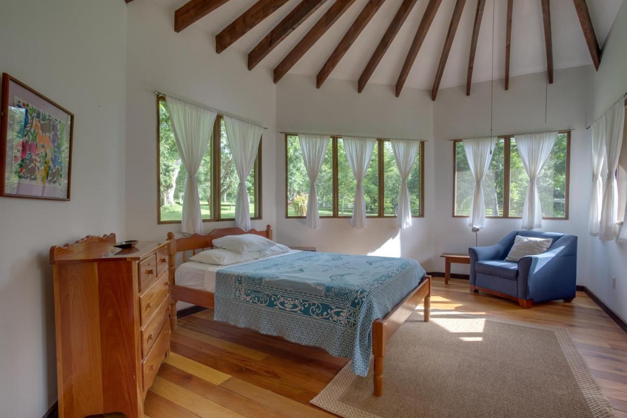 Lodge Sweet Songs Jungle