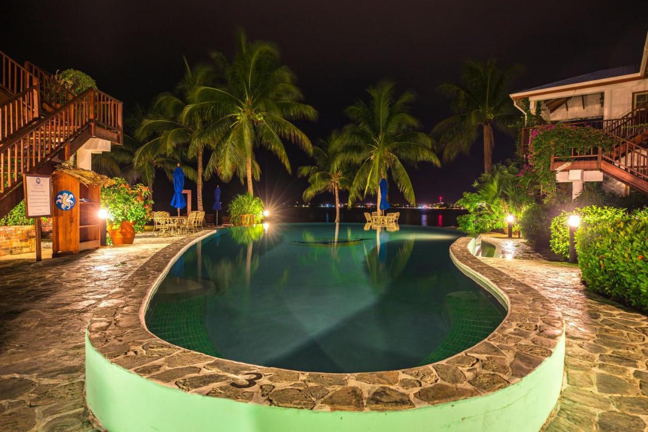 Chabil Mar - Guest Exclusive Boutique Placencia