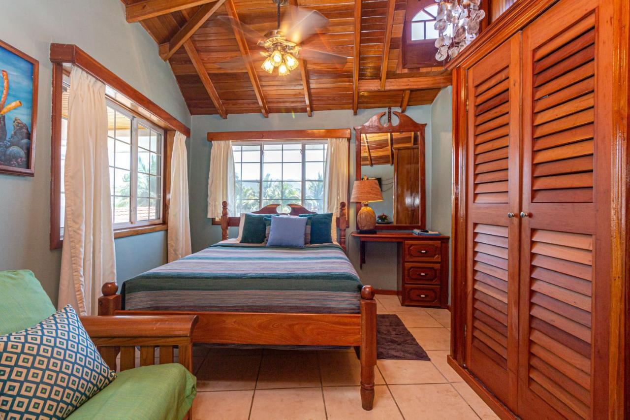 Blue Tang Hotel 3*