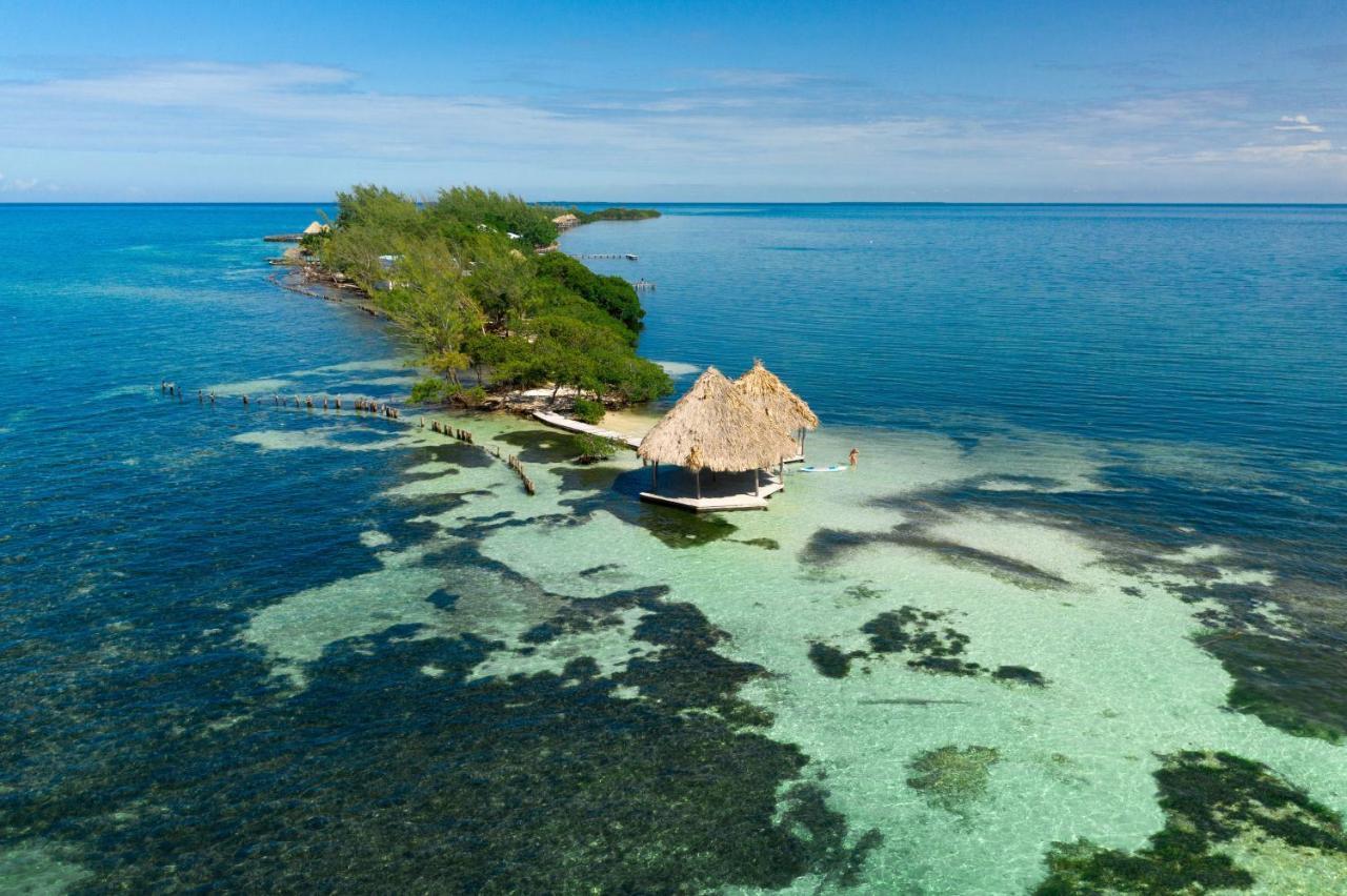 Resort Thatch Caye A Muy'ono 5*