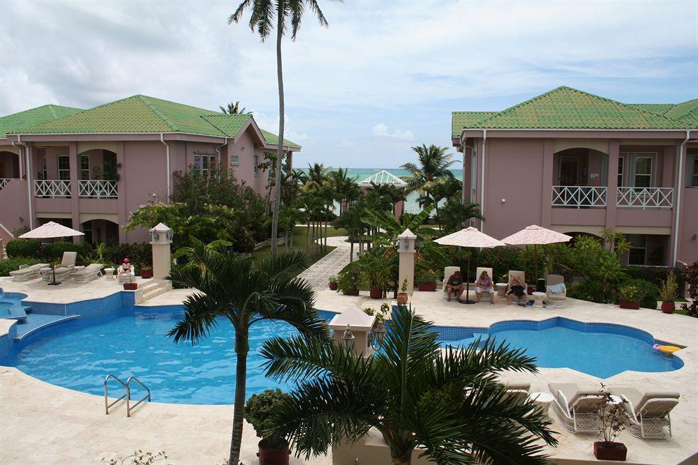 Grand Colony Island Hotel 4*