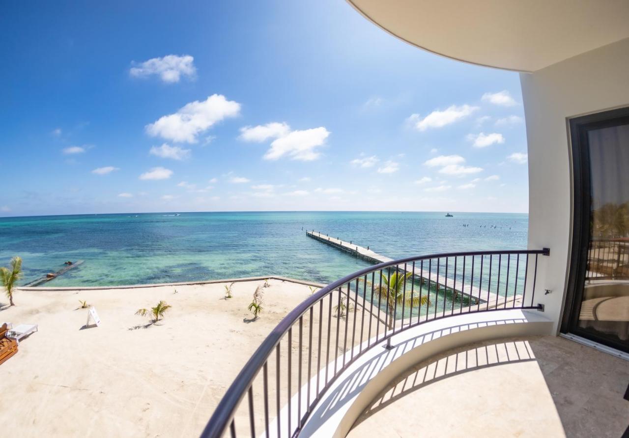 Diamante Beachfront 5*