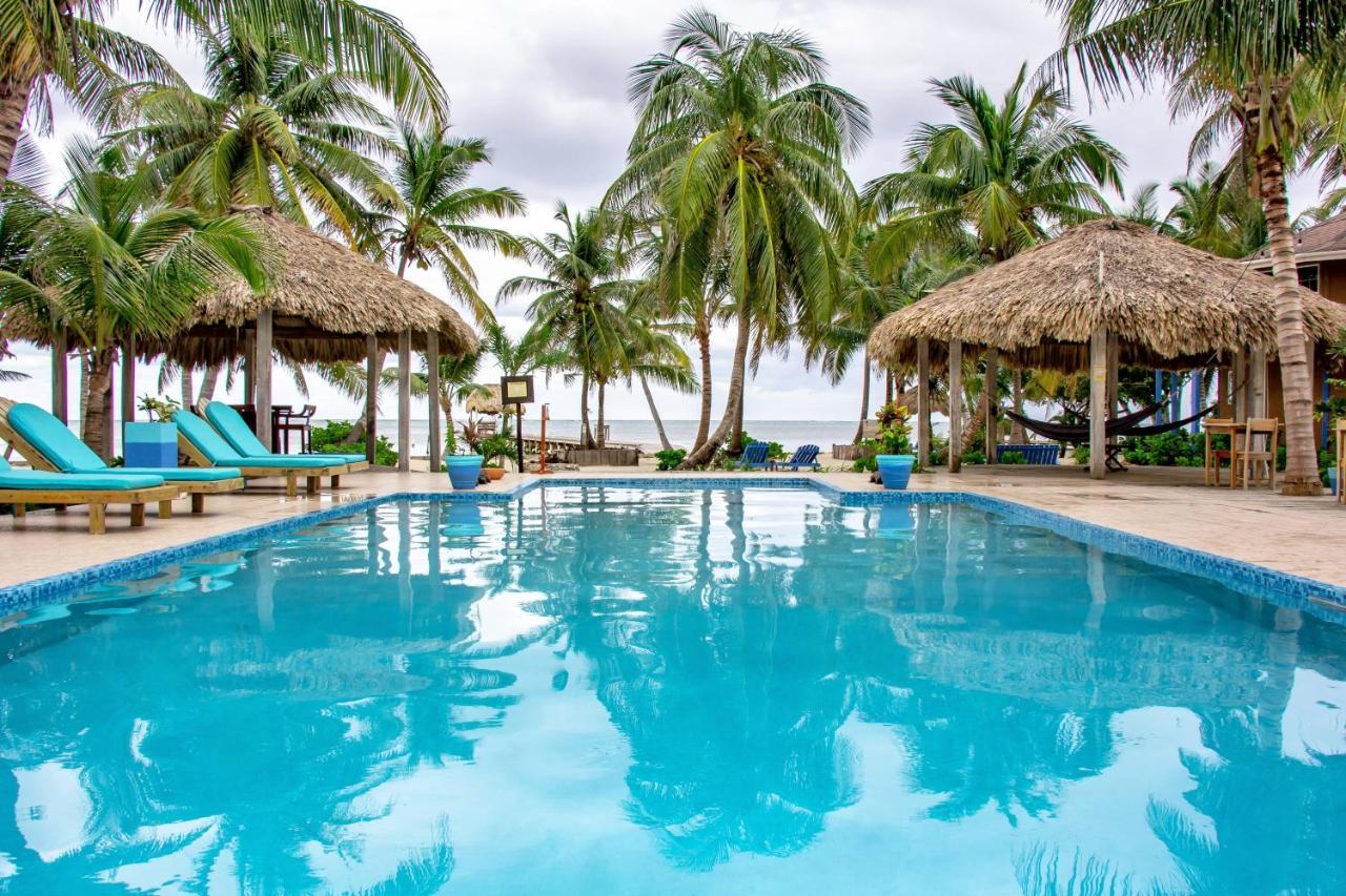 White Sands Cove 3*