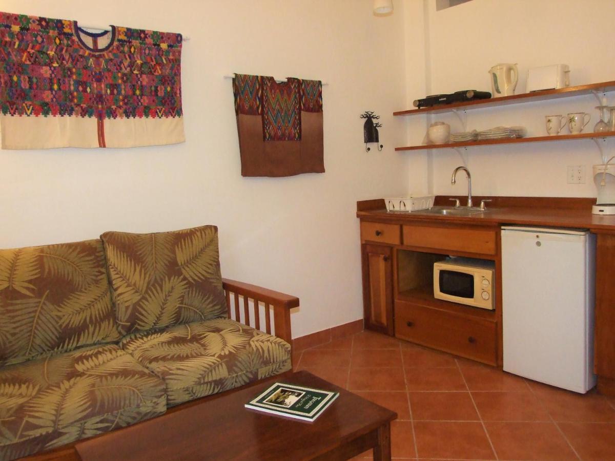 Aparthotel Bluebelize *