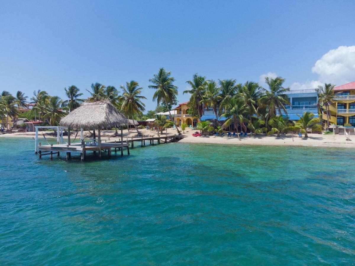 Parrot Cove 4*
