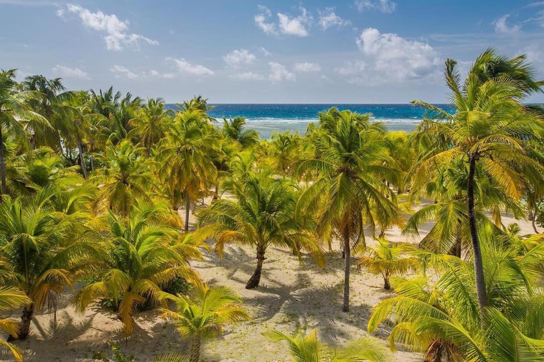 Hotel Pelican South Water Caye Dangriga