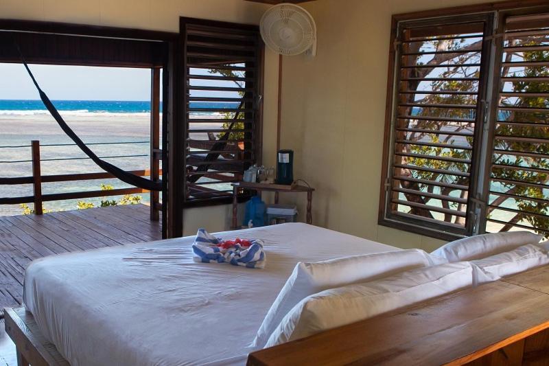 Hotel Pelican South Water Caye Dangriga
