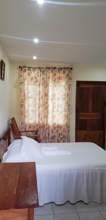 Hotel Pal's On The - Dangriga, Belize