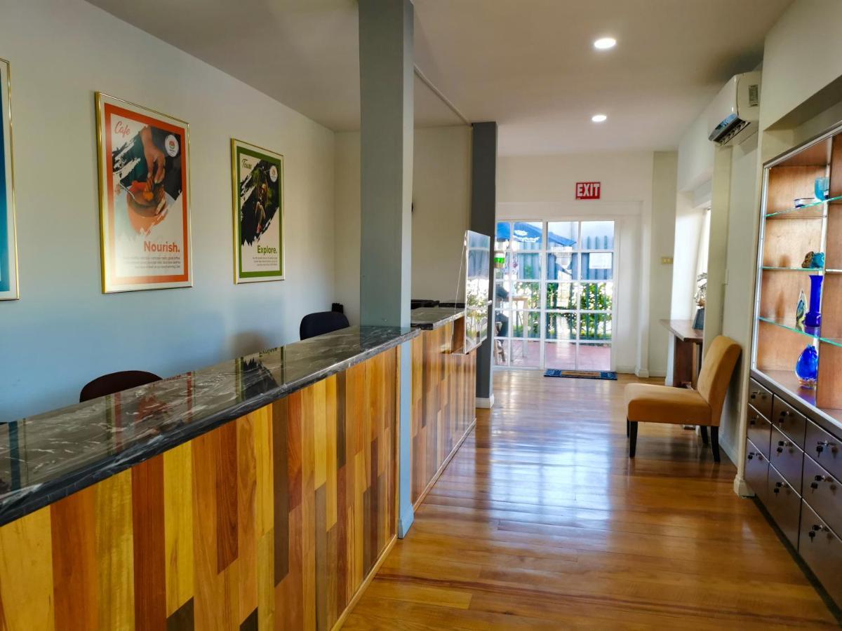 Resort Harbour View Boutique & Yoga Retreat