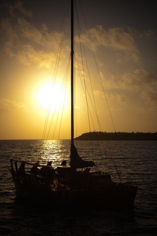 Beaches And Dreams Boutique Placencia