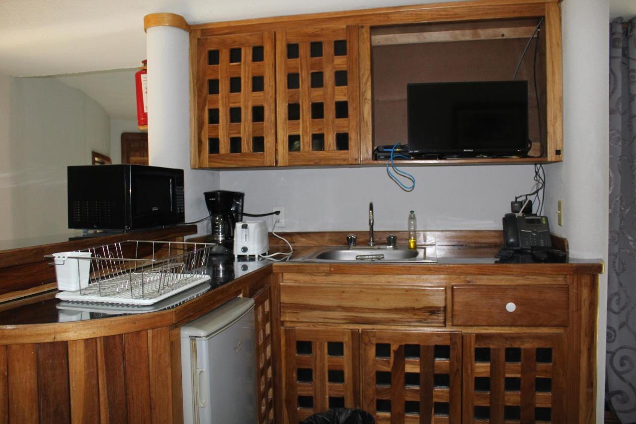 Resort Calico Jack's Sayab Camp