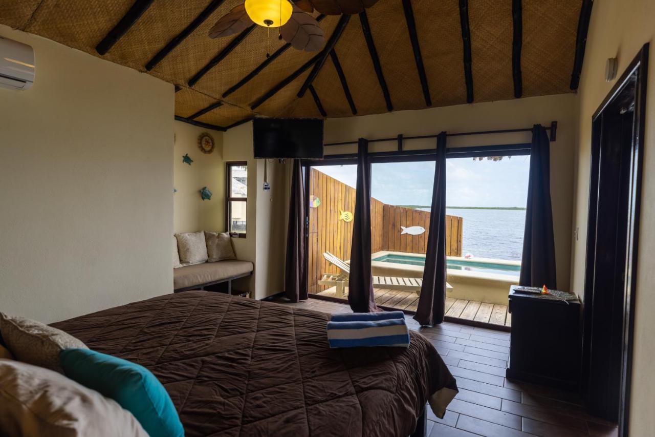 Hotel Lina Point Belize Overwater
