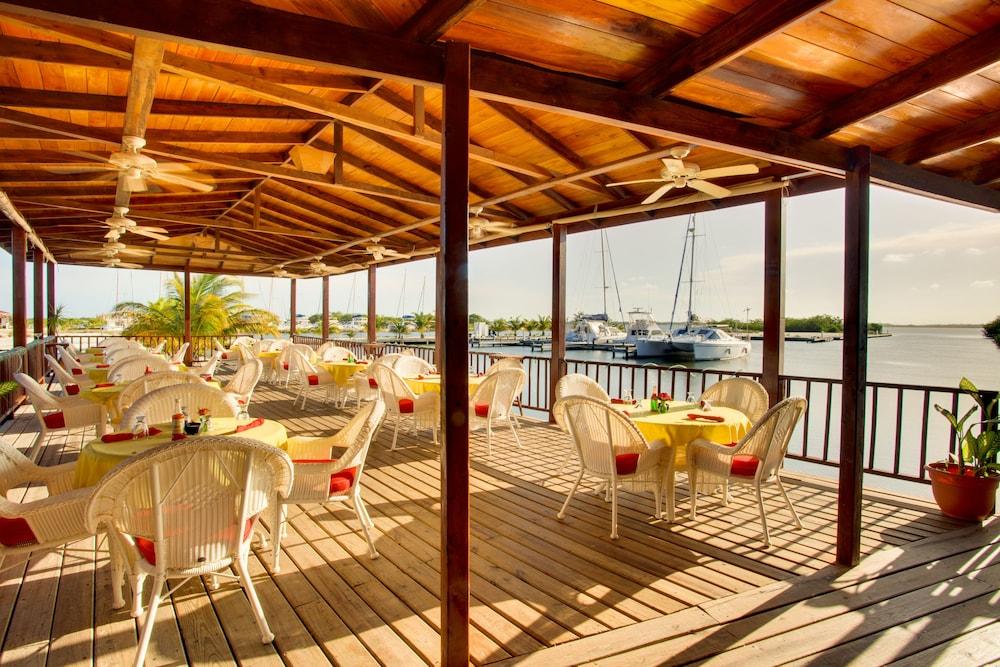 Robert's Grove 5* Placencia