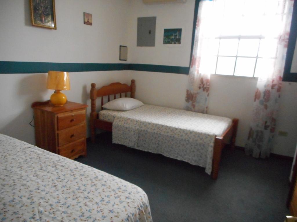 Elizabeth Place *
