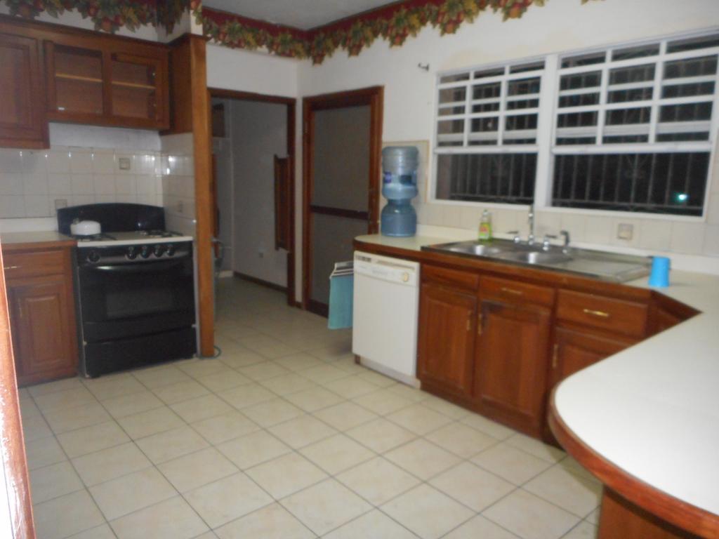 Guest house Elizabeth Place *