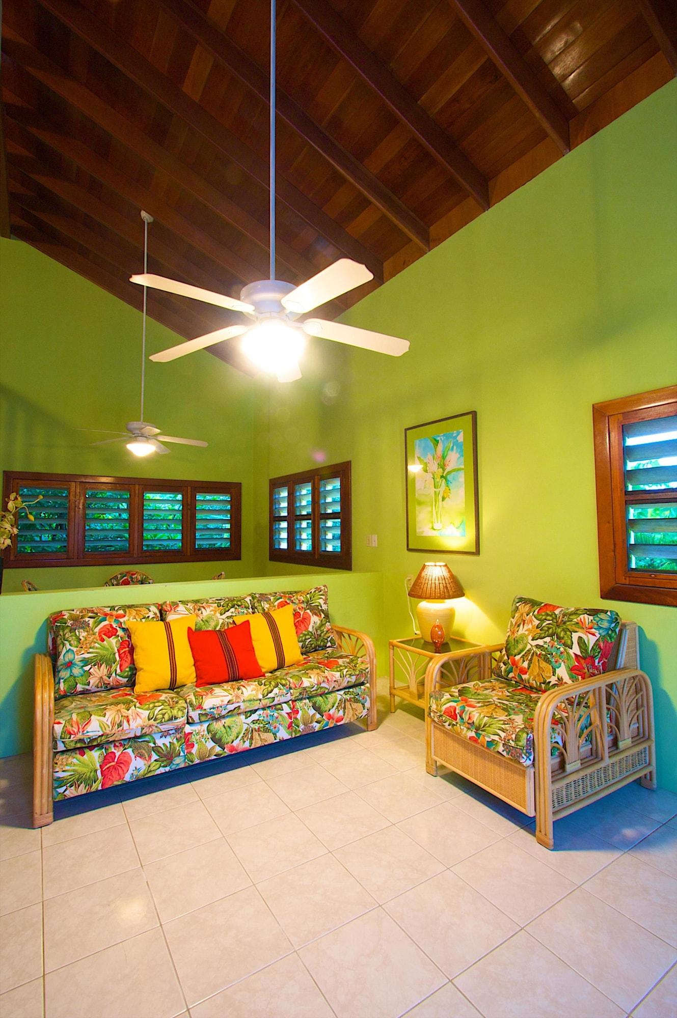 Caribbean 2* San Pedro (Ambergris Caye)