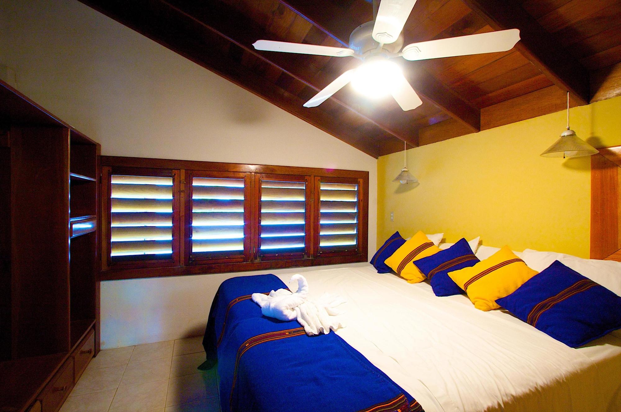 Caribbean San Pedro (Ambergris Caye)