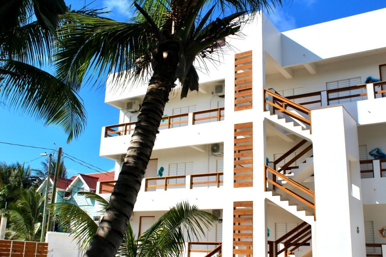 San Pablo * San Pedro (Ambergris Caye)