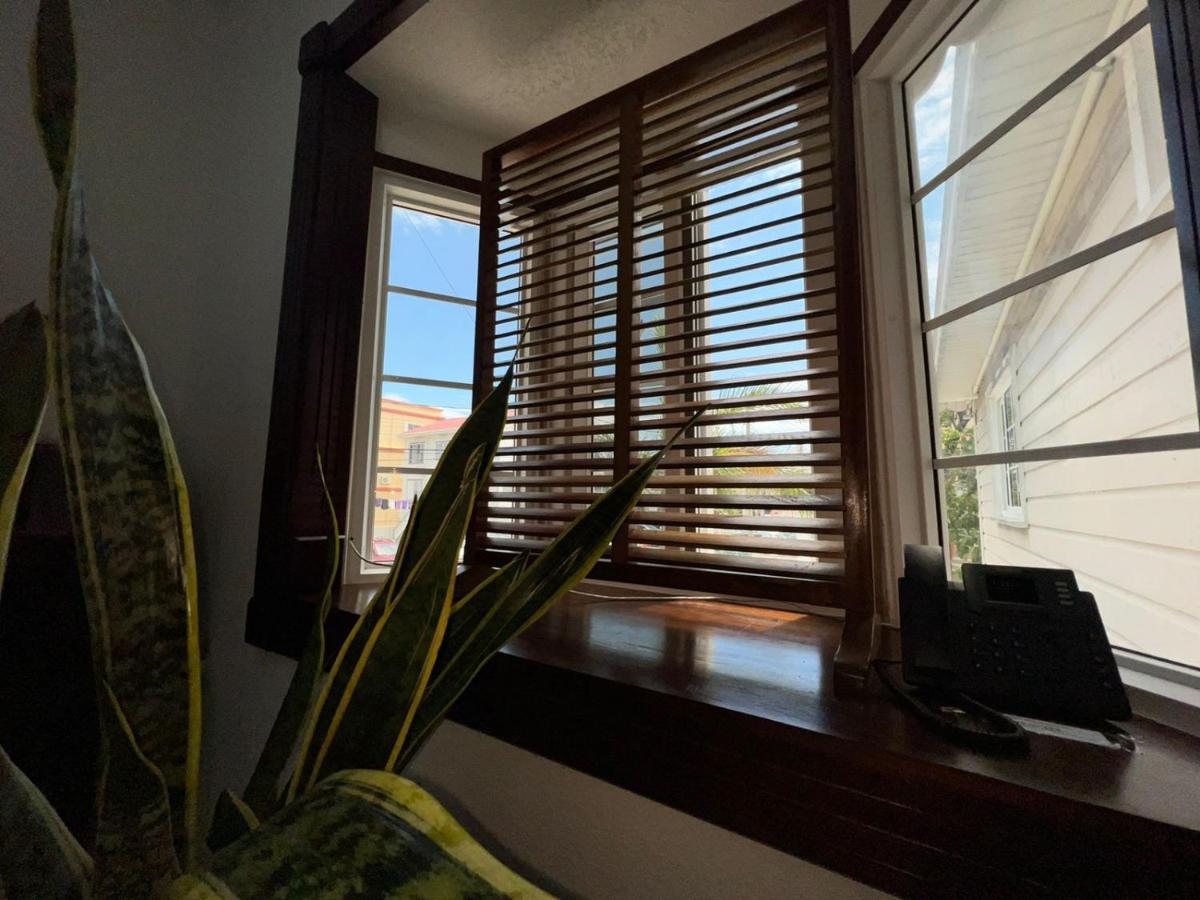 Hotel One South Place Belize City