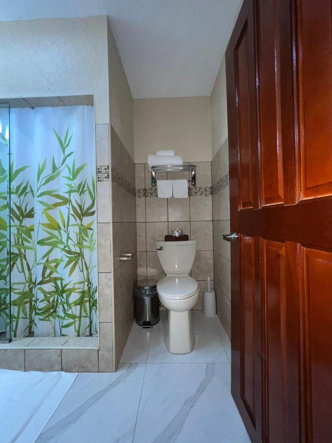 One South Place 3*