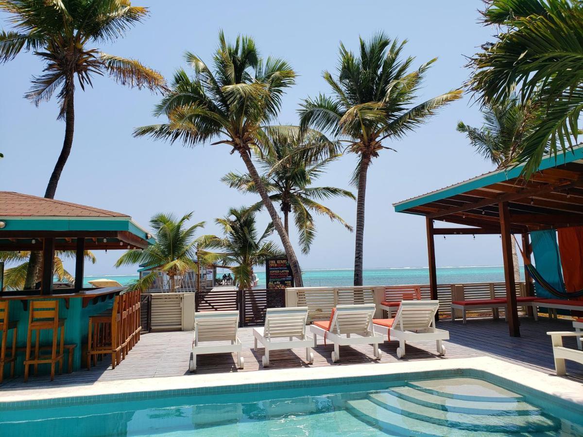 Ocean Tide Hotel 2*