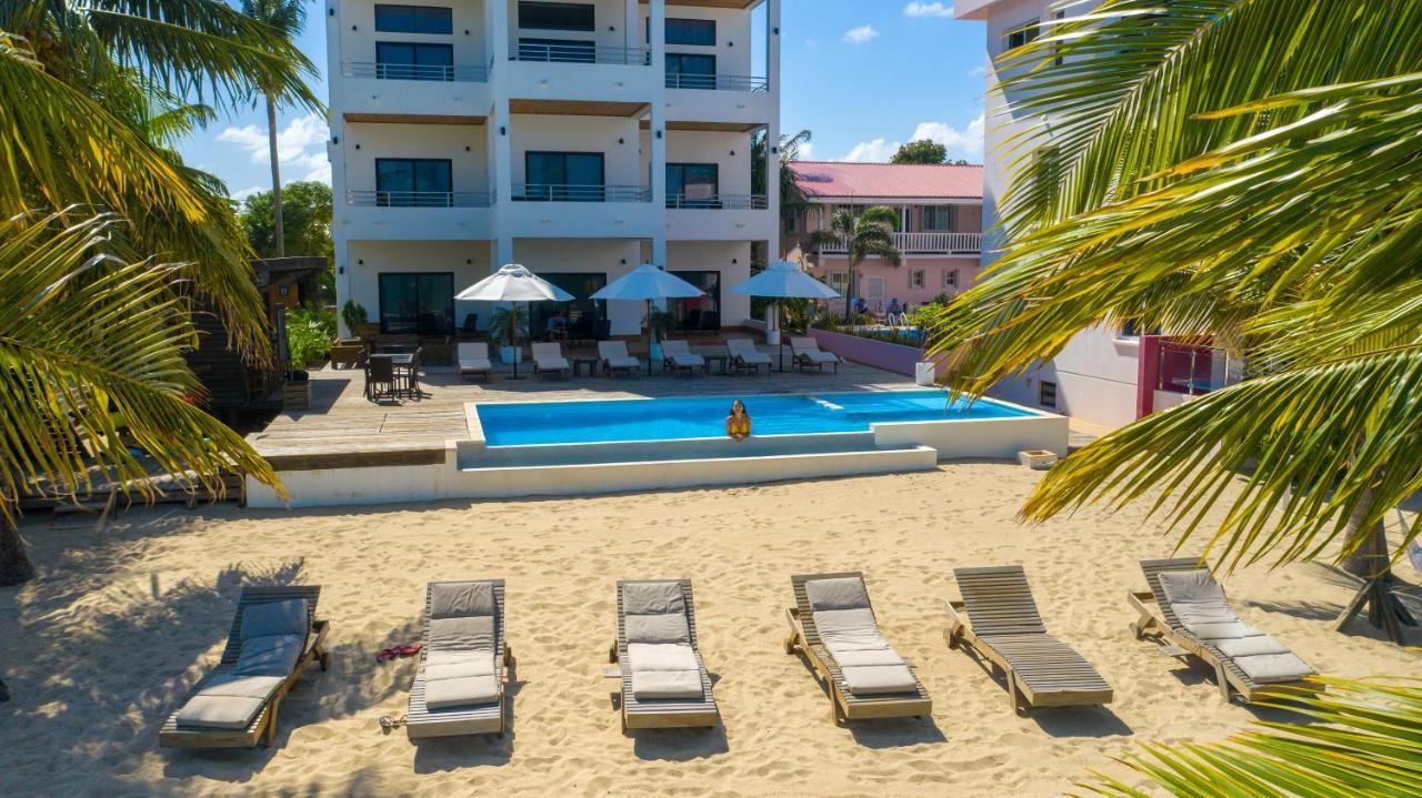 The Ellysian Boutique Placencia